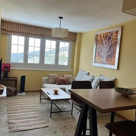 Maribel Elite Junto Pistas Sierra Nevada